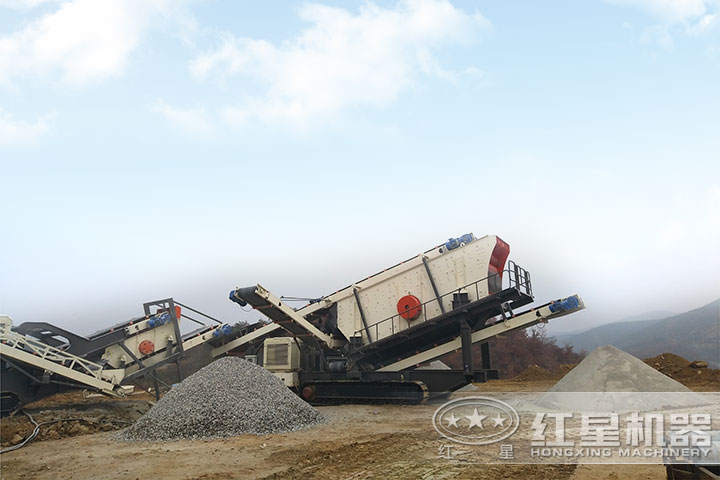 車載流動石子、粉碎機生產(chǎn)現(xiàn)場
